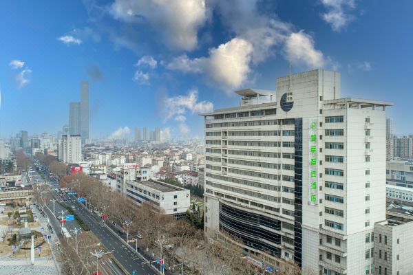 夢享智選酒店(鎮江火車站北廣場店)